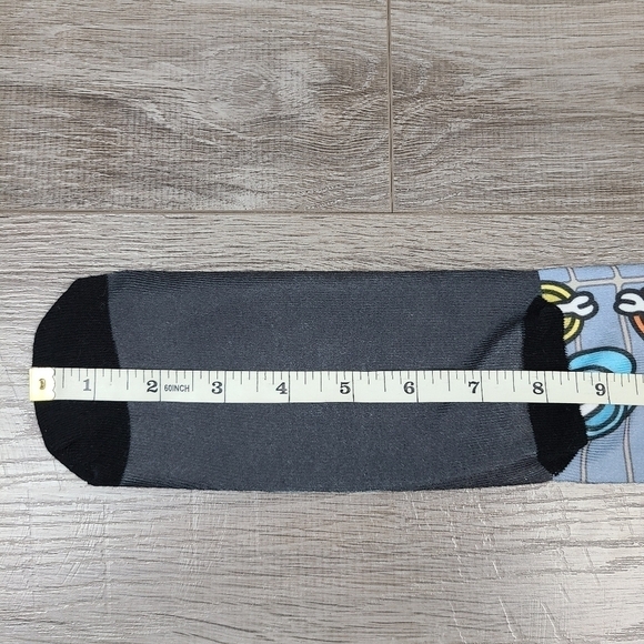 Two Pairs of Unisex Knee High Among Us Novelty Socks One Size - Picture 16 of 16